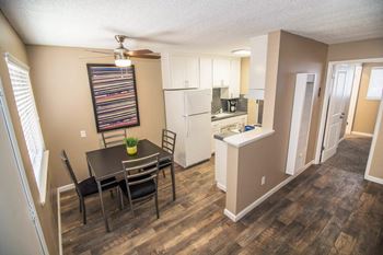 Dining at Woodland Village Apartments , Woodland, CA 95695